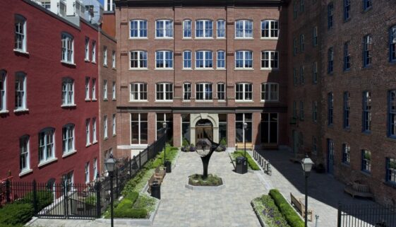 CenterBeam-courtyard