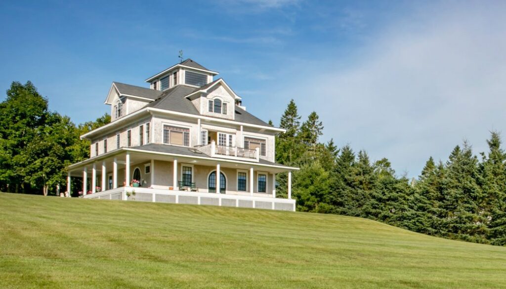 NYTimes House Hunting in NB