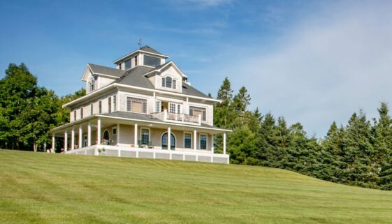 NYTimes House Hunting in NB