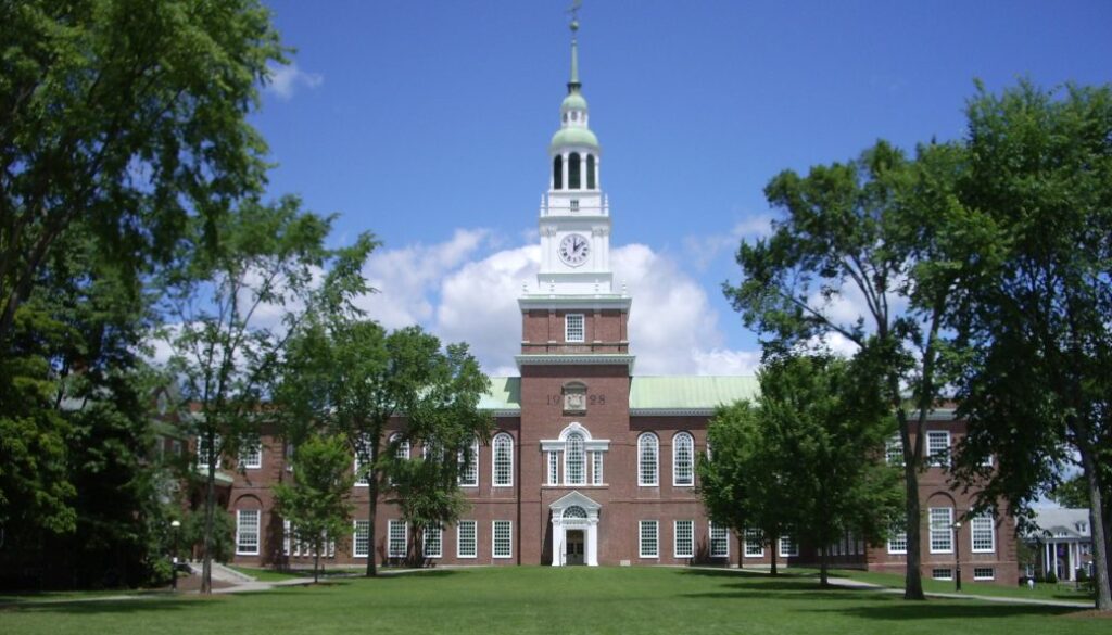 dartmouth_college_campus_2007-06-23_baker_memorial_library_01