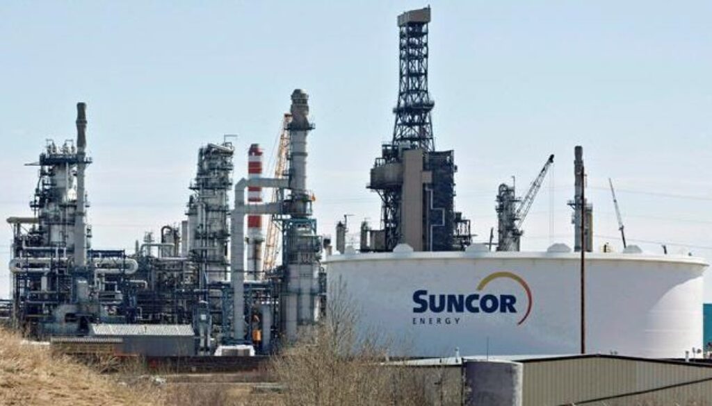 oil, suncor, refinery