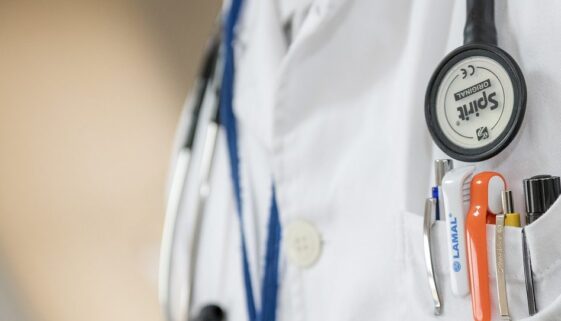 doctor-563428_960_720, health