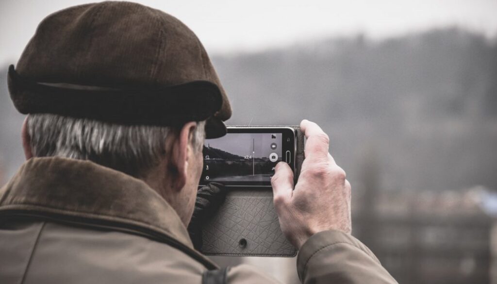 old man, cellphone, seniors