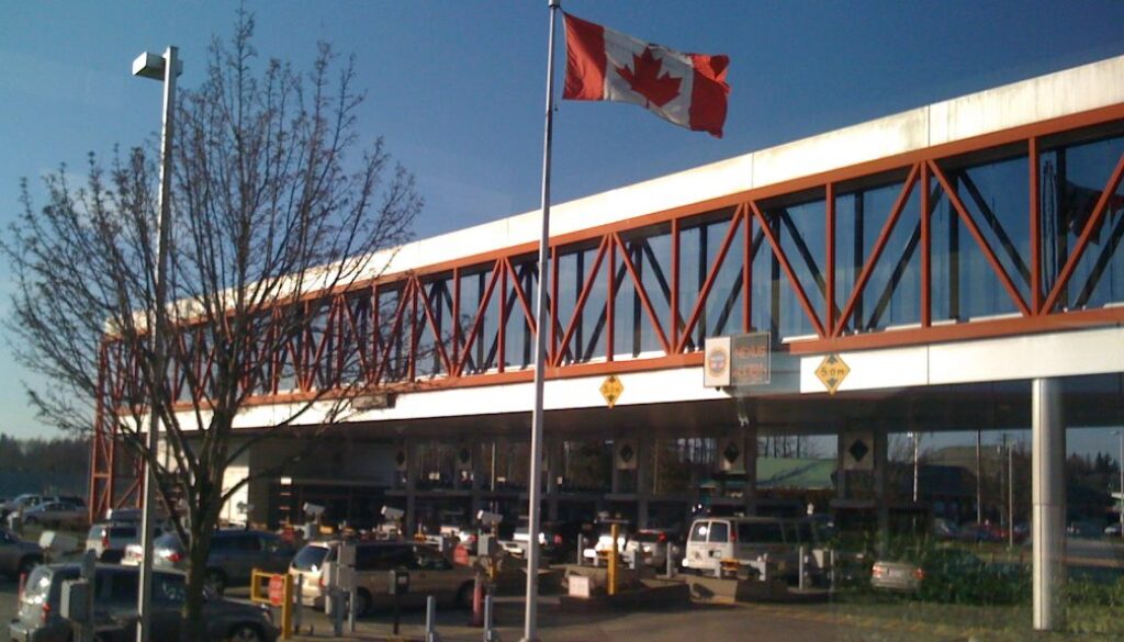 Pacific Highway crossing