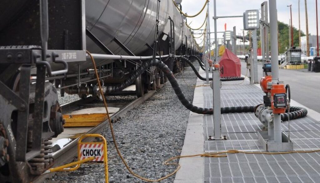 BN-FV870_1203se_P_20141203170208