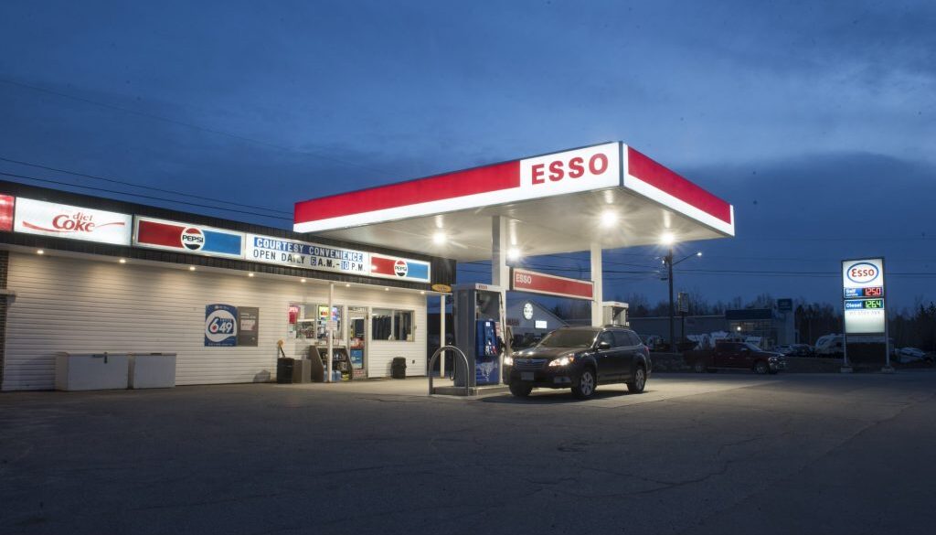 Courtesy Convenience & Gas Bar (2)