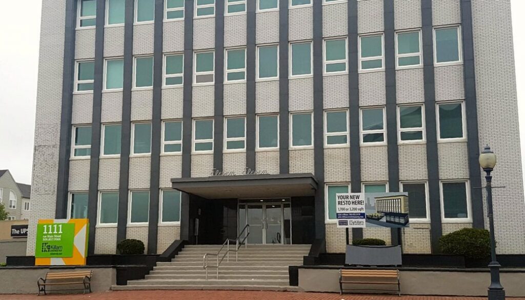 33134458_10214575967286777_2754696662495526912_n (1)