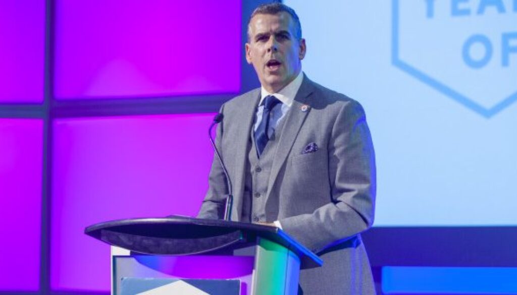 31454_1508165914_18_31454