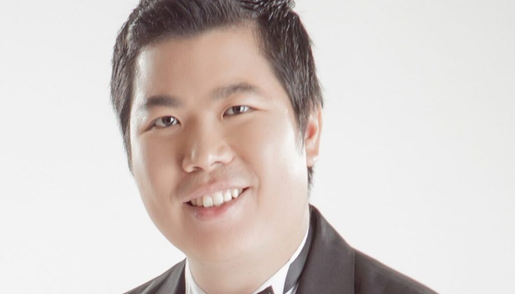 phinyomark_head_black