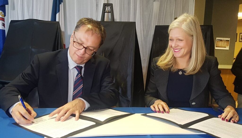 44246237_181026342781632_20244792206163968_n