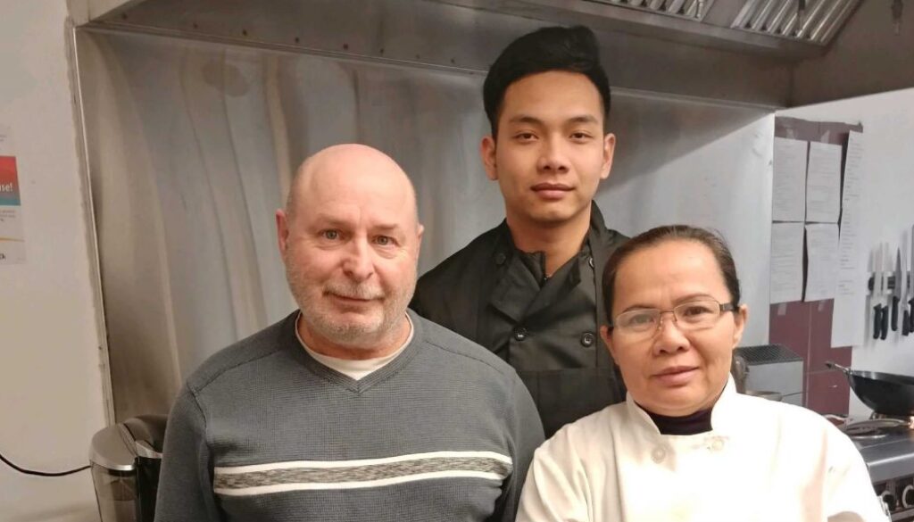 49544894_278430886188039_2700392272825942016_n