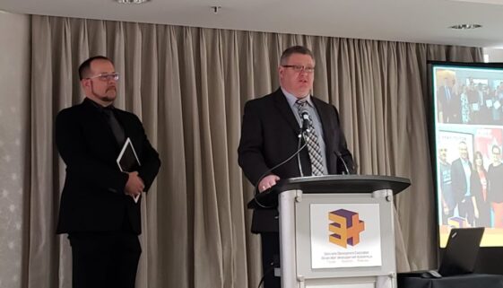 56536117_2454037007949264_1473247295188238336_n (1)