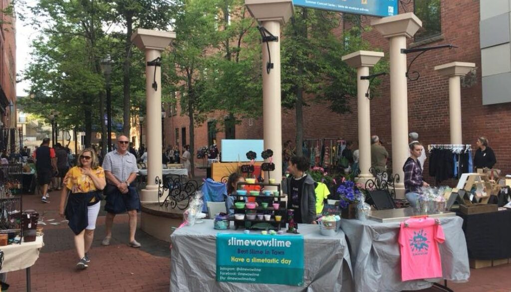 39914693_248946472425872_8325674037485240320_n