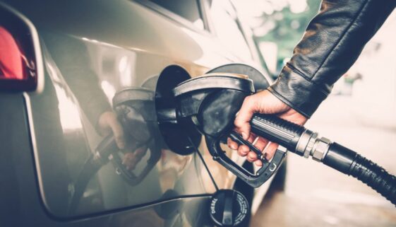 Gas pump, pumping gas