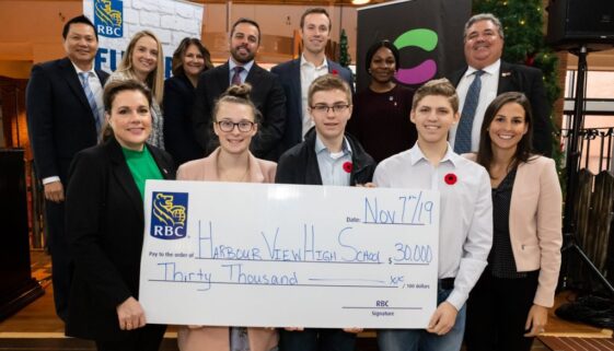 76697339_10158931793623154_627556127093030912_o