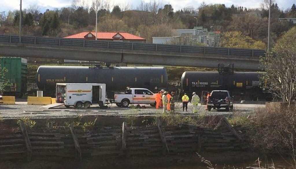 Leaking-Rail-Car-May-18-2020