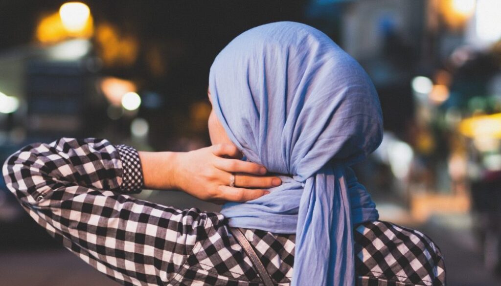 artur-aldyrkhanov-jC7DBawVjbk-unsplash