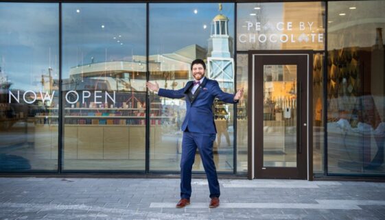 Tareq Hadhad - facebook