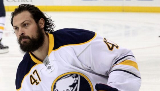 Zach_Bogosian_-_Buffalo_Sabres