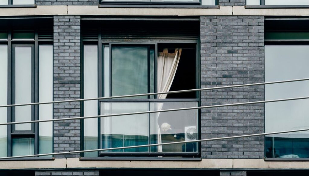 scott-webb-sgMdt0sTi0s-unsplash