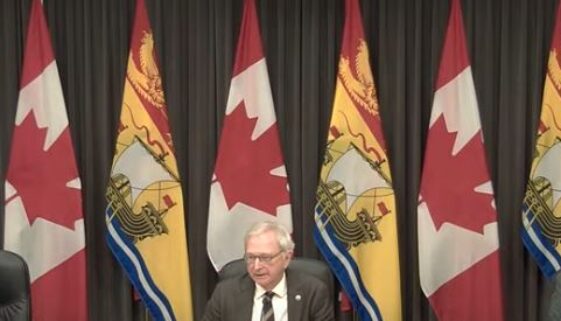 Premier Blaine Higgs, Natural Resources and Energy Development Minister Mike Holland, and Aboriginal Affairs Minister Arlene Dunn speak on Dec 1, 2021 (Image YouTube video capture)
