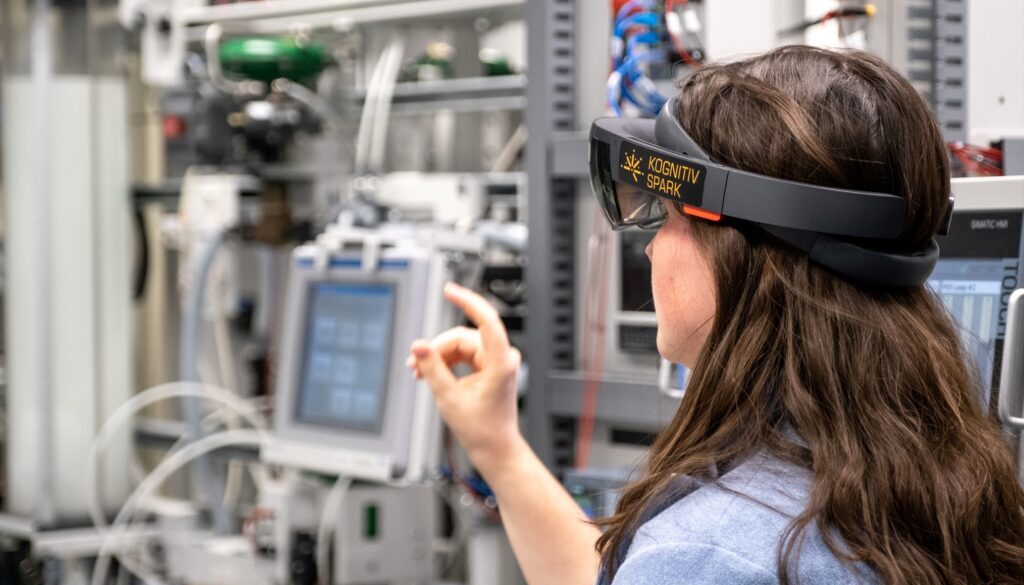 Kogntiiv Spark's technology being used to help provide remote expert support in real time.