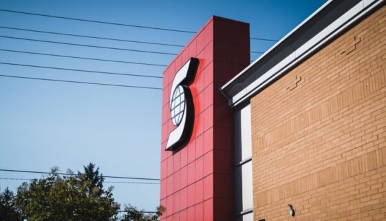 Scotiabank unsplash piggybank