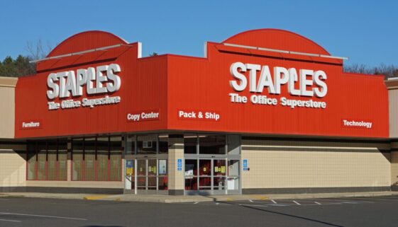 Staples - wikimedia commons