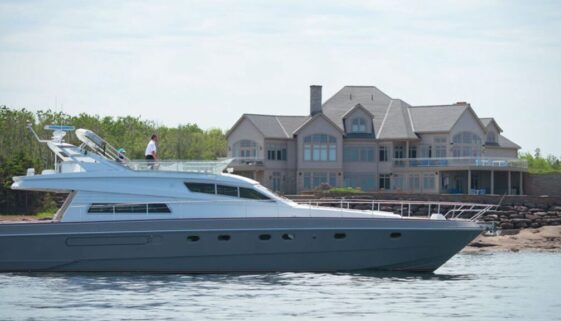 fox harbr yacht