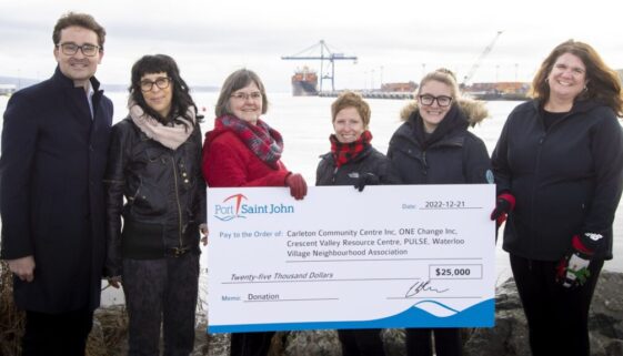 2022-10-28 Neighbourhood Assoc donation