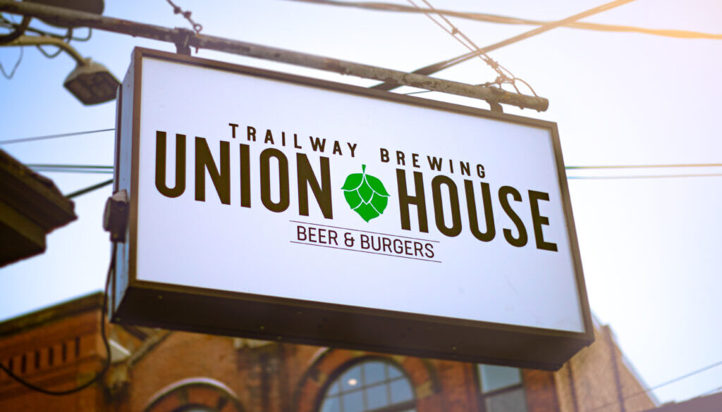 unionhouse sign