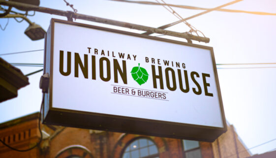 unionhouse sign