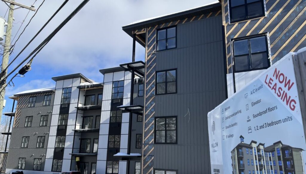 apartment lease rent