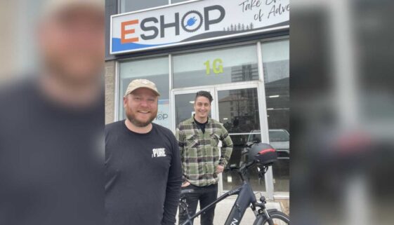 Aaron.Lee.Frontofshop