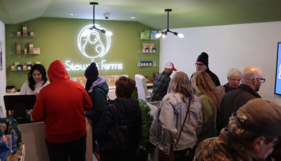 Dispensary Interior_Customers