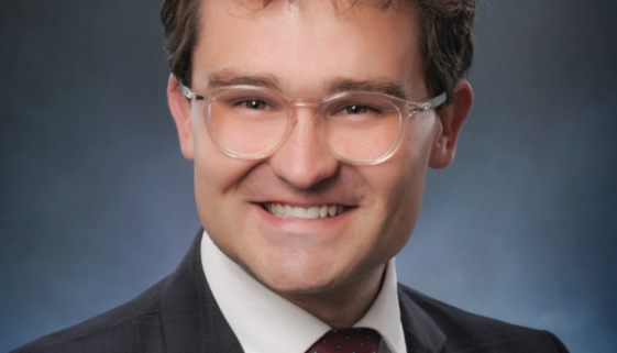 craig-904x1024-1024x585